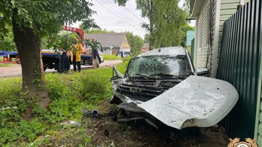 В Тверской области столкнулись "Лада" и "Хендай"