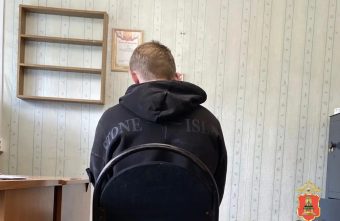 студент
