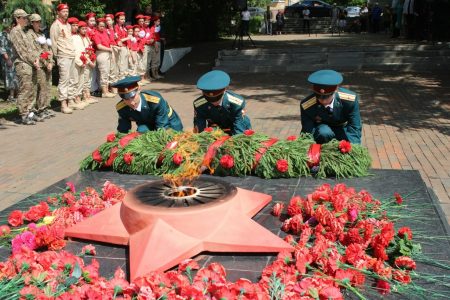 В Бологовском округе прошёл митинг, посвящённый Дню памяти и скорби скорби