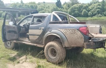В Тверской области пьяный мужчина угнал машину, чтобы съездить на речку угнал