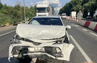 В Тверской области столкнулись "Логан" и "Камри" Тверской