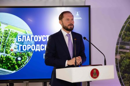 Виталий Королев и Алена Аршинова представили жителям Твери концепцию обновления Горсада