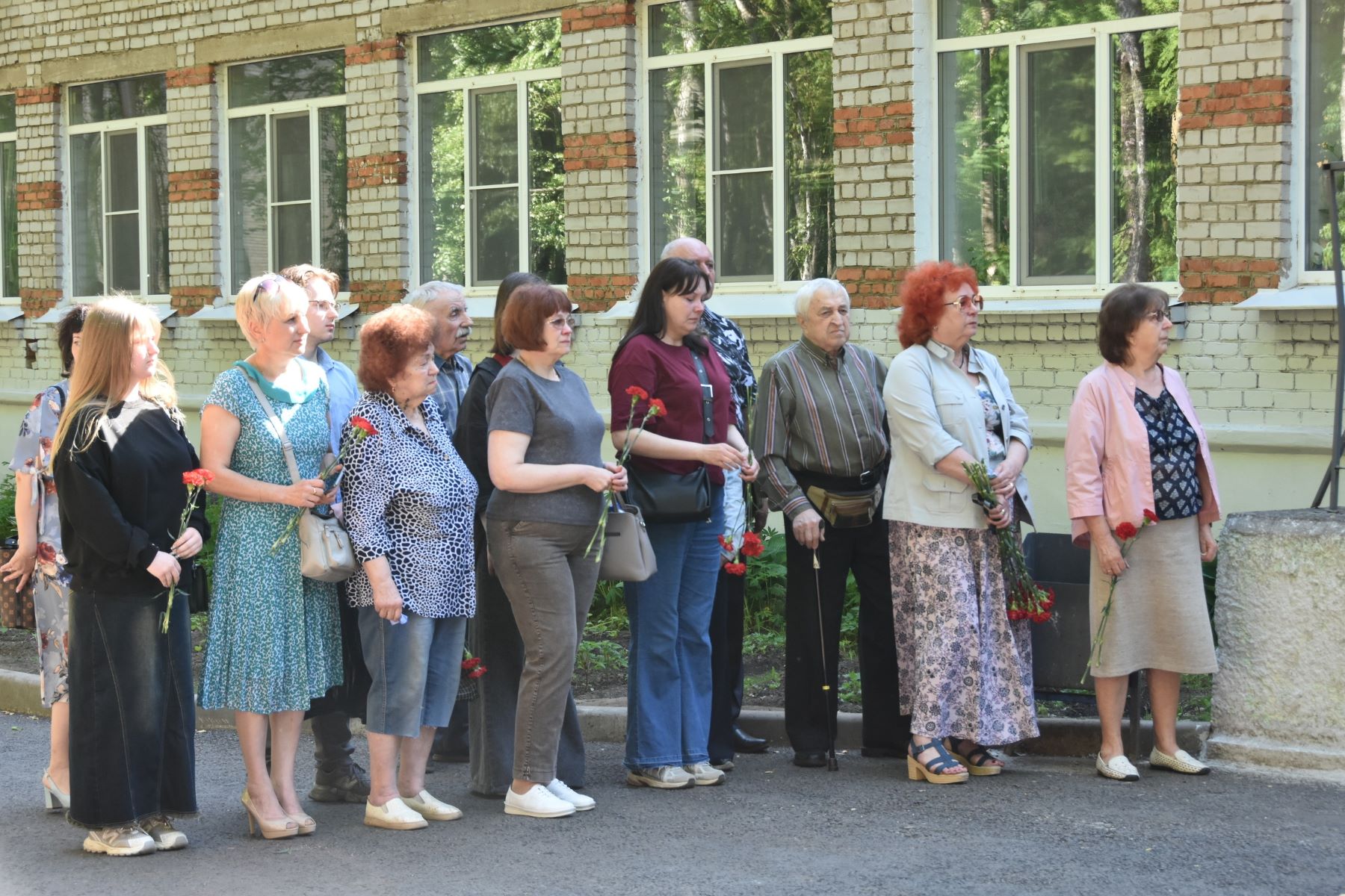 В Тверской области открыли мемориальную доску Роману Николаеву