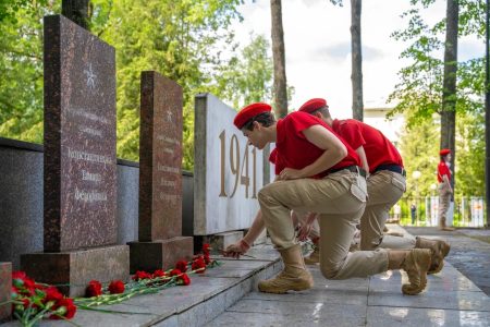 В Лихославле состоялся митинг, посвящённый Дню памяти и скорби митинг