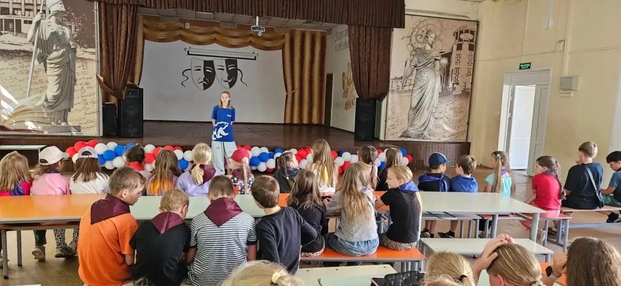 Волонтёры