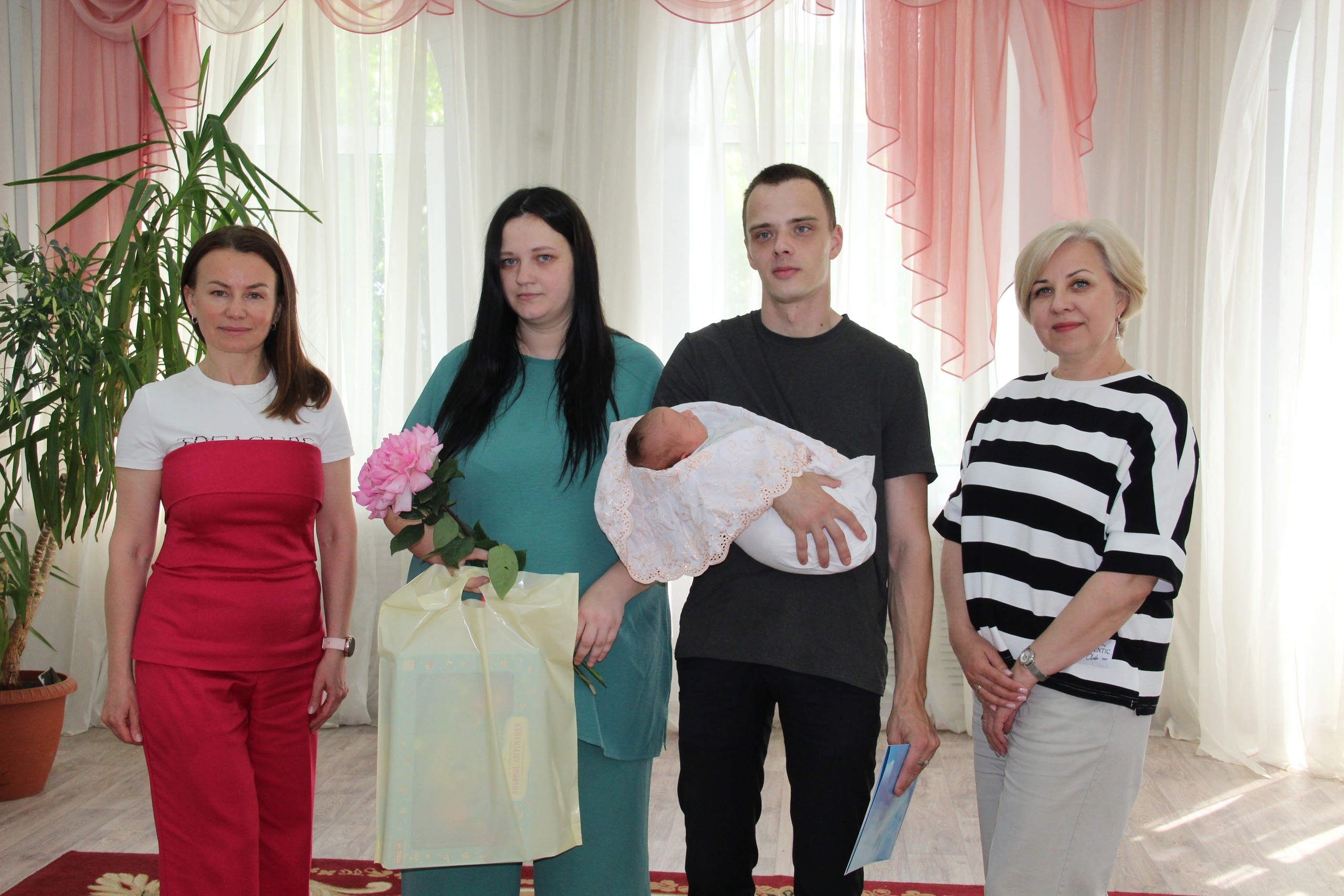В Вышневолоцком округе родился сотый ребенок
