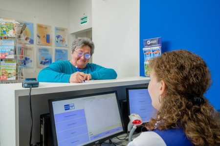 Топ-3 социальных выплат, которые жители Тверской области получают на почте