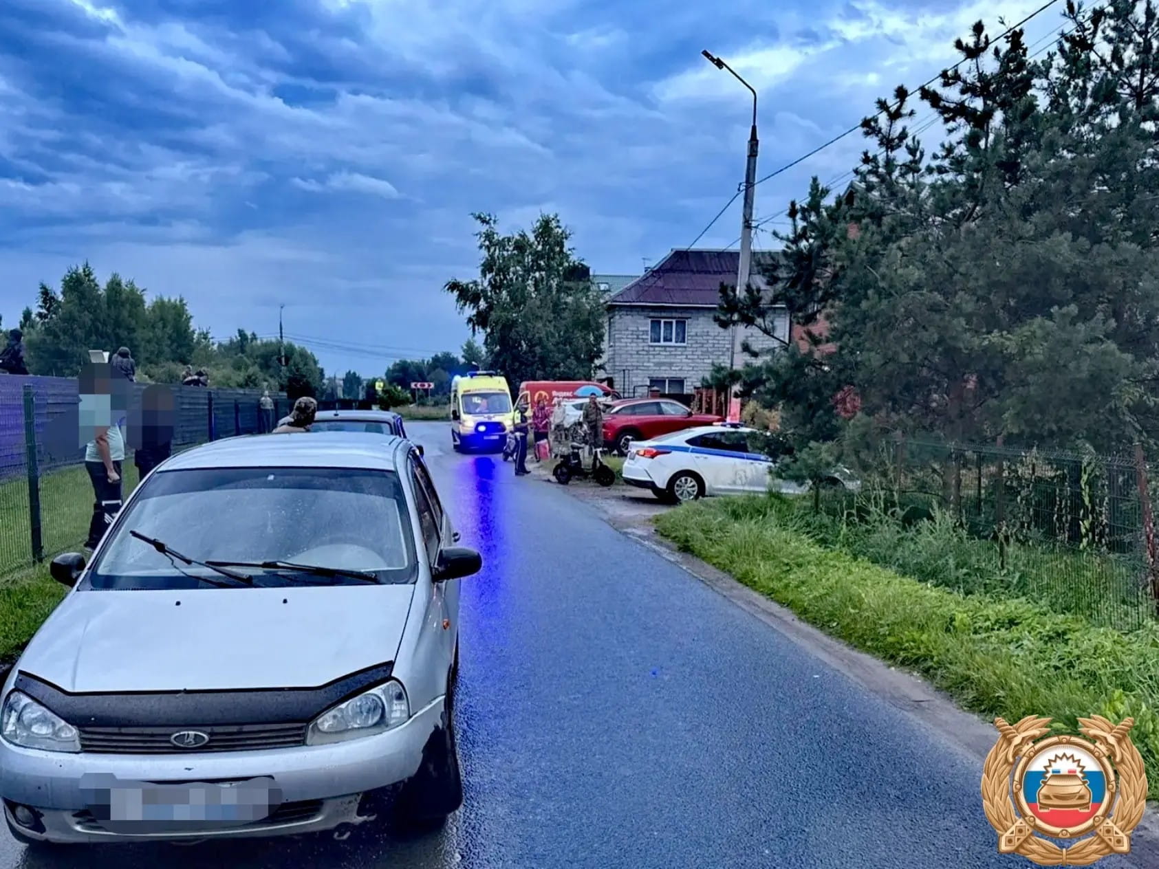 самокатчика