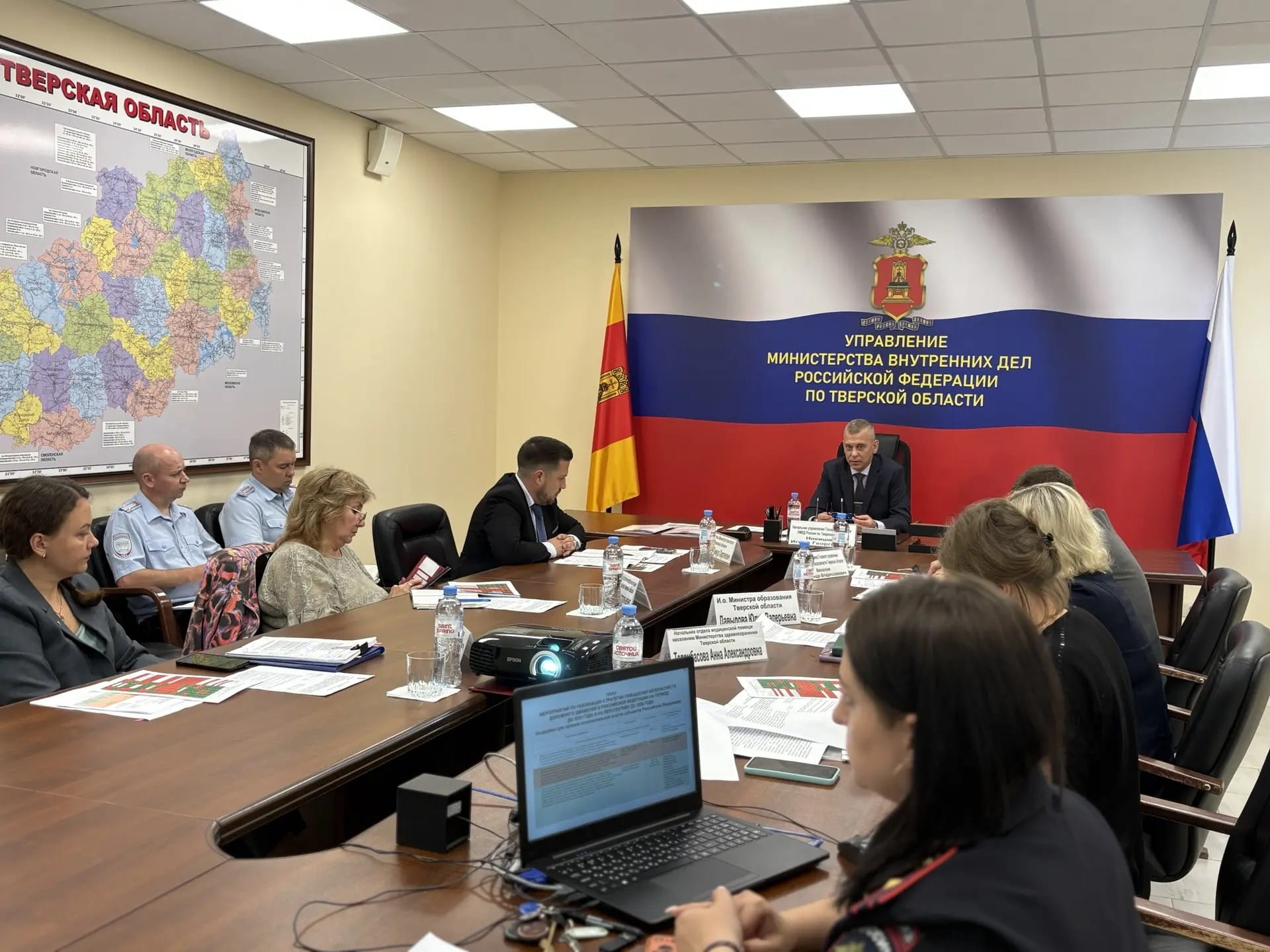 В Тверской области состоялся межведомственный круглый стол по вопросам безопасности дорожного движения