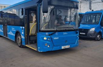 Три новых автобуса прибыли в Вышний Волочек по поручению главы региона Волочек