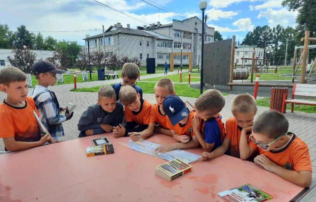 «Книжную полку молодого читателя» провели для юных жителей Лихославля