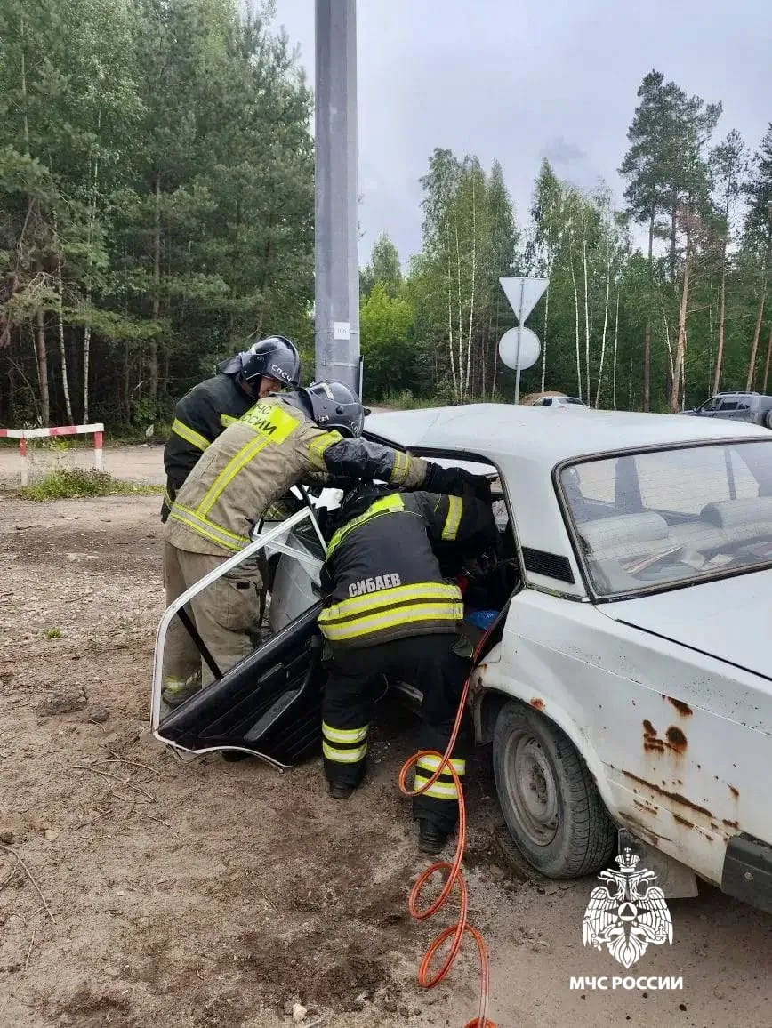 покореженной