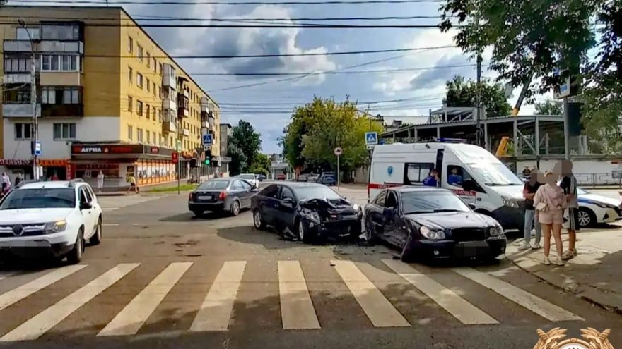трехмесячная