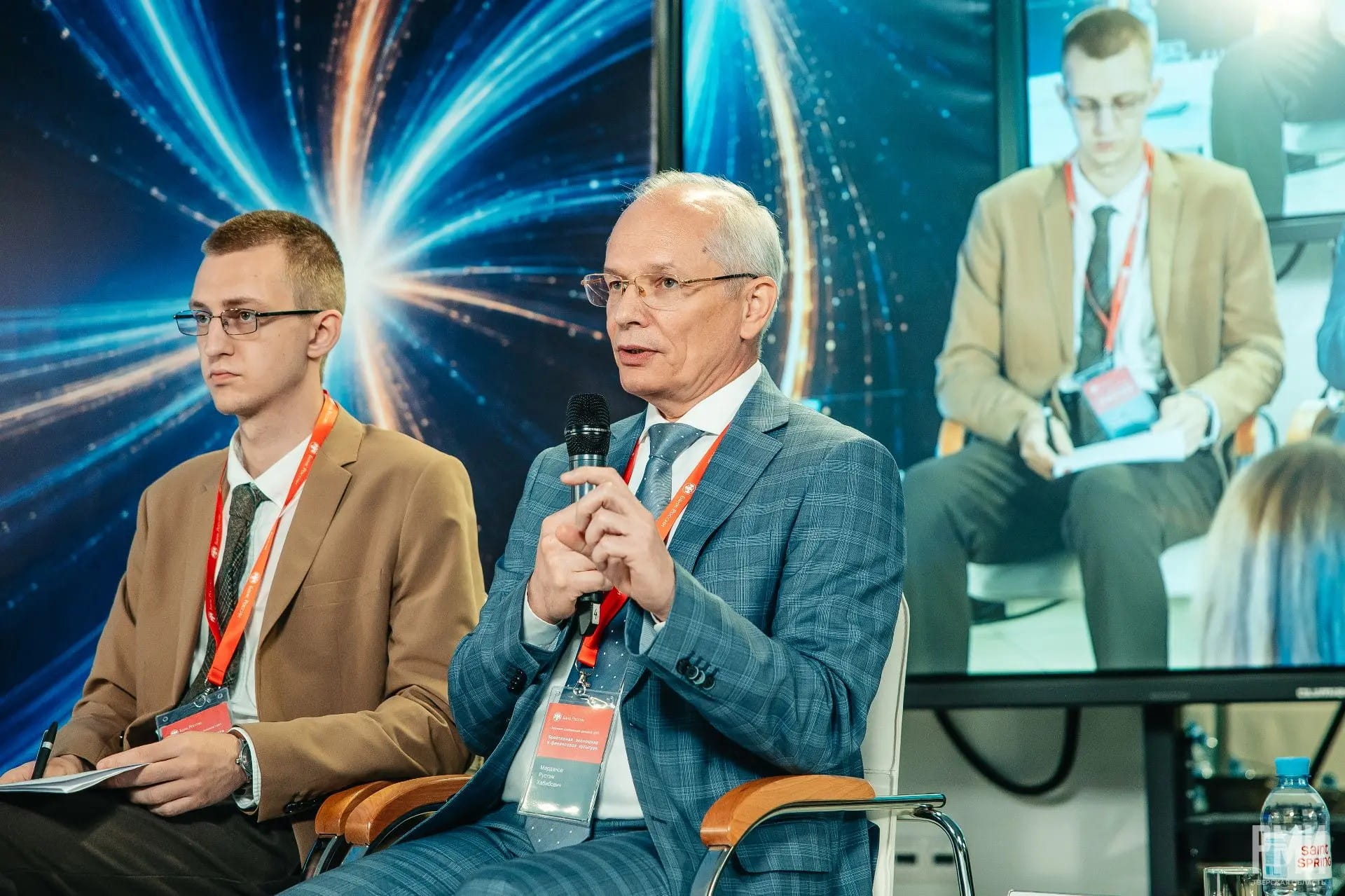 Представители регионов ЦФО обсудили в Твери развитие финансовой культуры граждан