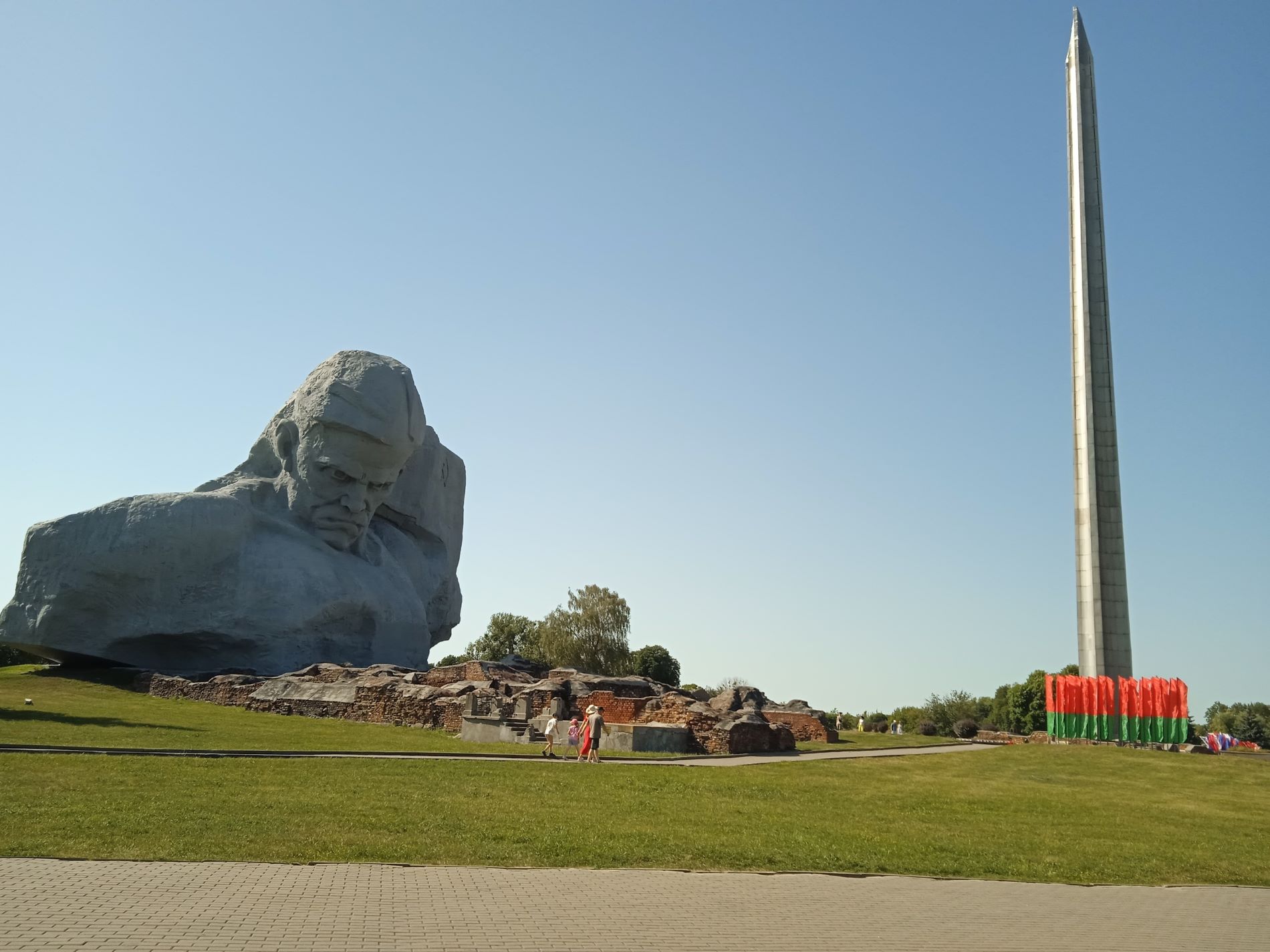 В Музее обороны Брестской крепости можно увидеть знамя Вышневолоцкого полка