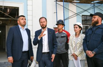 Шахтер