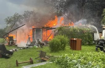 В деревне Тверской области дотла сгорела баня баня