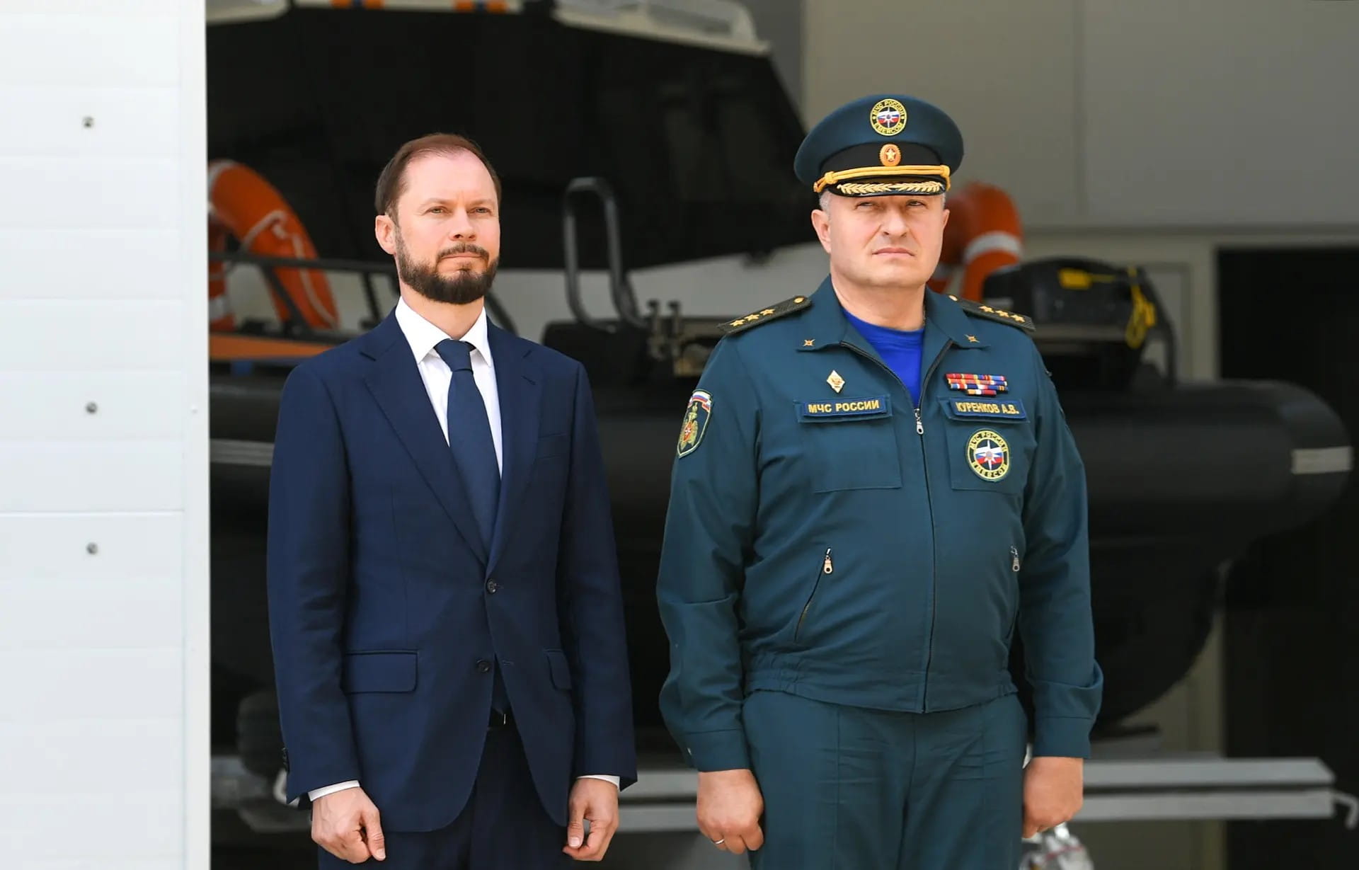 безопасности