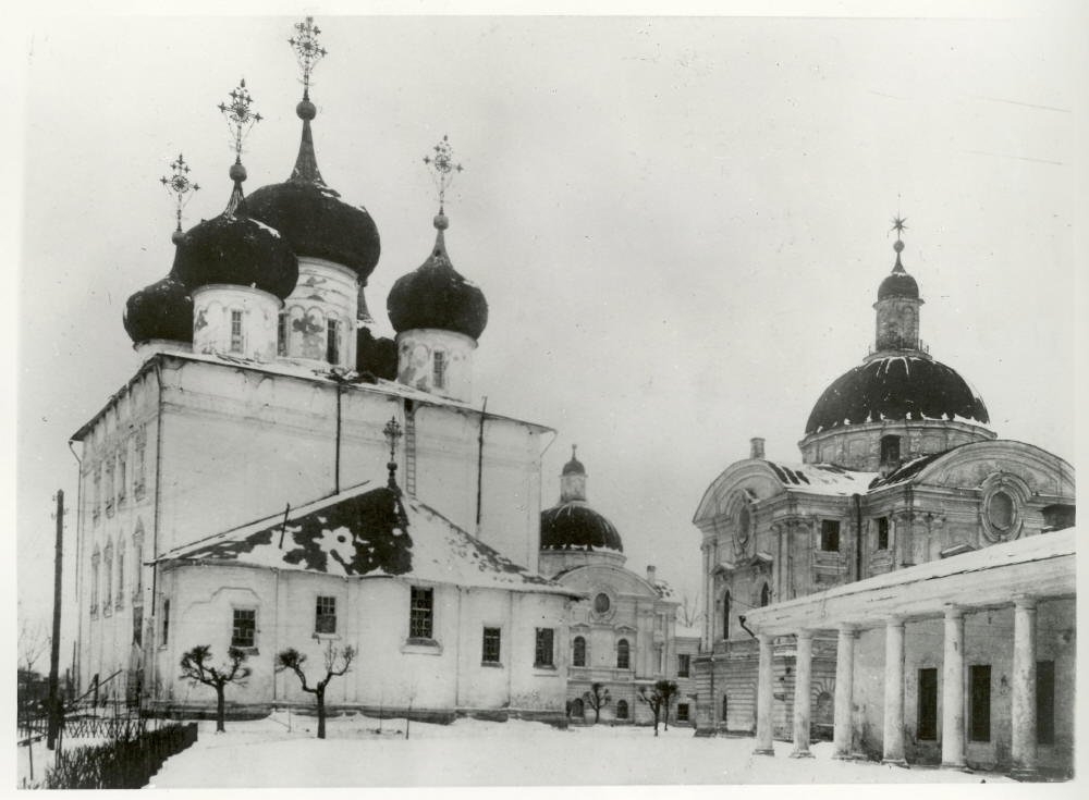 В соцсетях появилась фотография, где тверские гимназисты играют в крокет