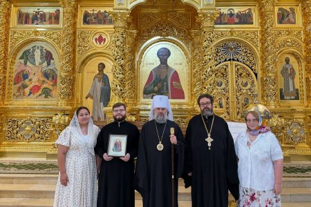 Митрополит Тверской и Кашинский благословил на брак чтеца и регента брак