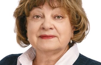 Лариса Щербакова: Будущему губернатору нужна близость к людям и внимание к их проблемам Лариса Щербакова: Будущему губернатору нужна близость к людям и внимание к их проблемам