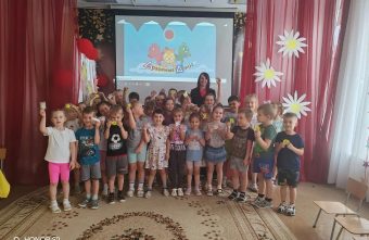 Вышневолоцкие автоинспекторы провели урок ПДД для дошкольников ПДД