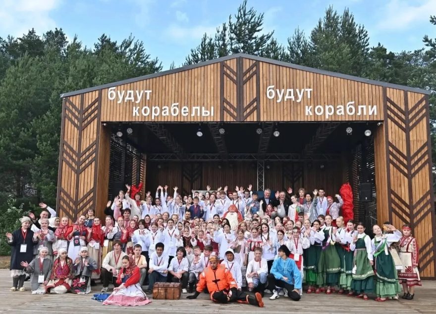 Юная тверичанка вошла в число победителей фестиваля «Наследники традиций»