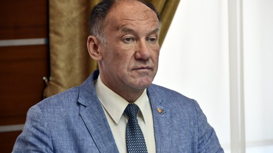 Артур Бабушкин:  Главный посыл отчета – готовность к диалогу с жителями