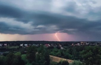 Жителей Тверской области предупреждают о новой грозе грозе