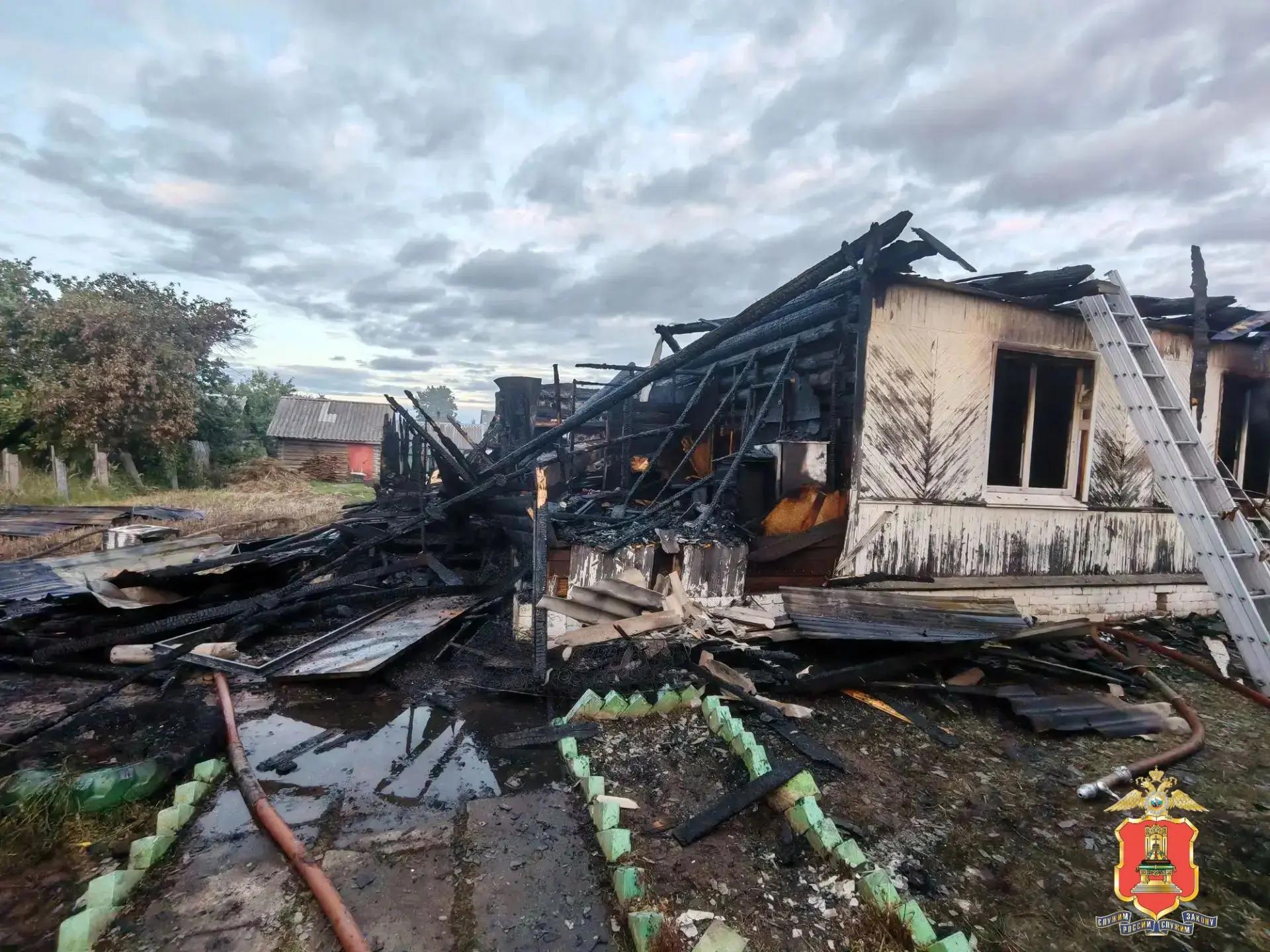 В Тверской области ревность довела мужчину до поджога собственного дома