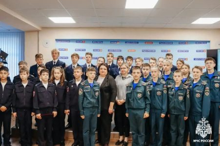 Тверским кадетам показали документальный фильм, посвященный подвигу Лизы Чайкиной Чайкиной