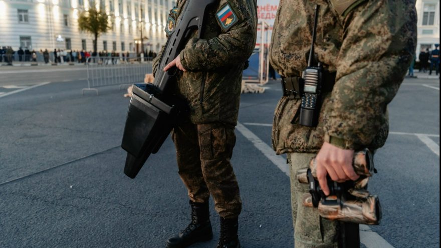 Ночью украинские БПЛА совершили мощную атаку на российские регионы