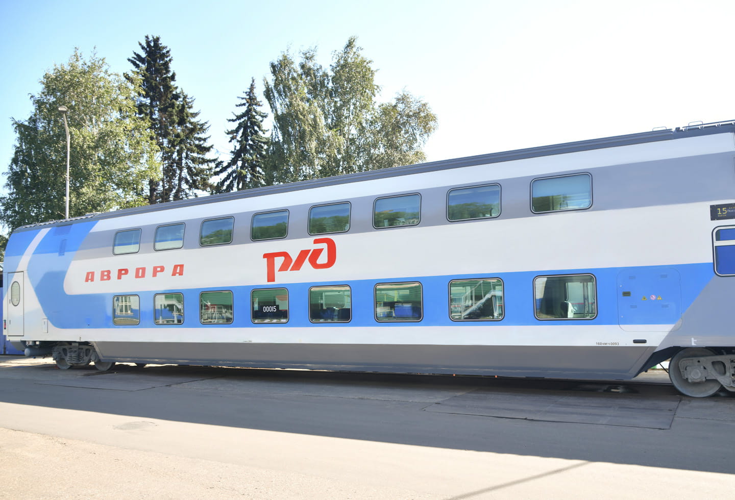 Больше 400 пассажирских вагонов поставил заказчикам Тверской вагоностроительный завод