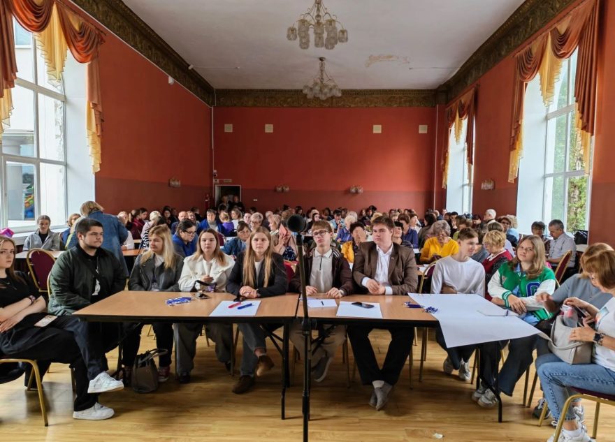 наблюдателей