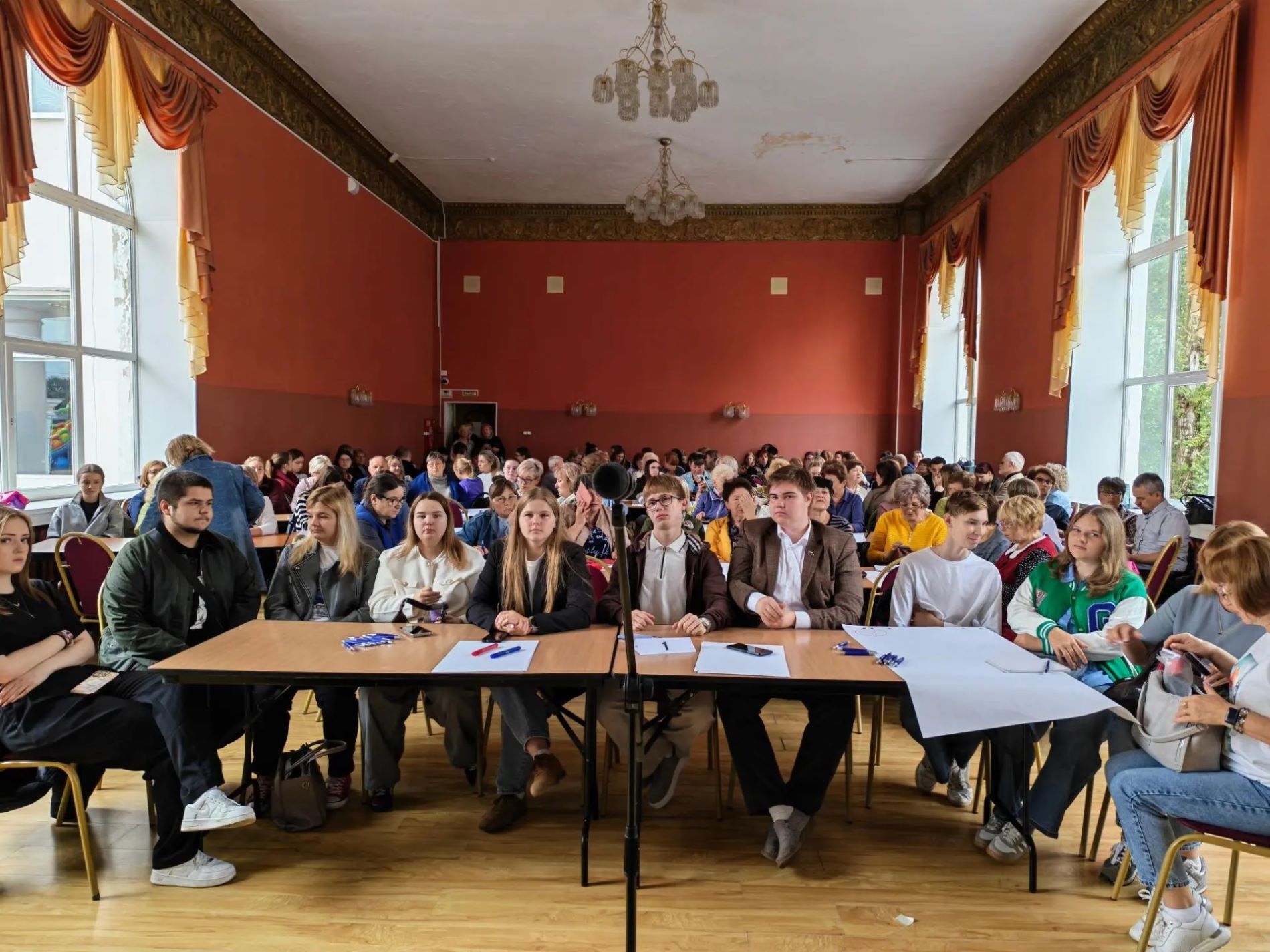 наблюдателей