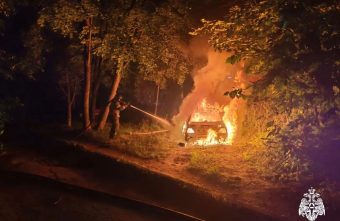 Ночью в Твери горел автомобиль автомобиль