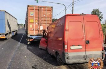 В ДТП на трассе М-10 под Тверью погиб человек погиб