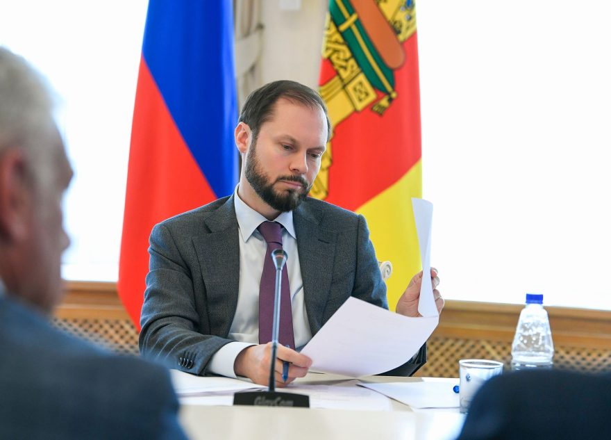 главврачей