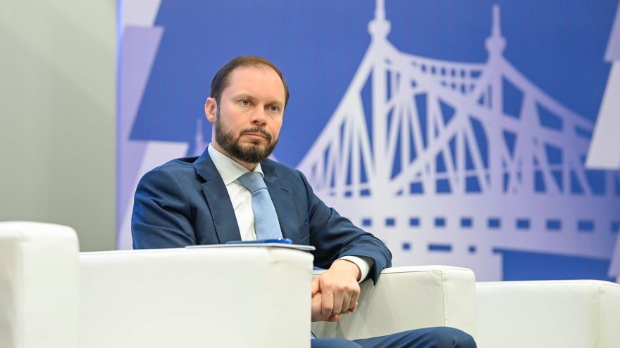 губернатора