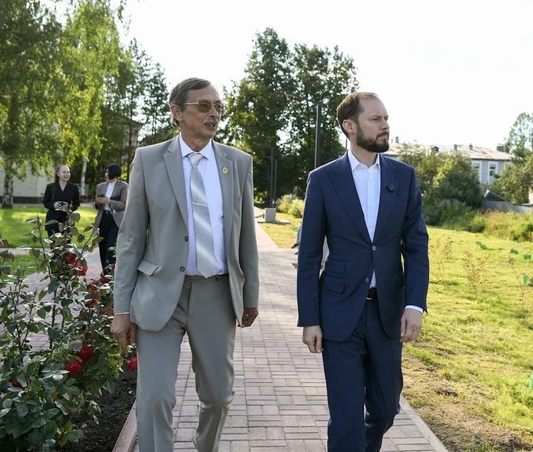 Оленинского