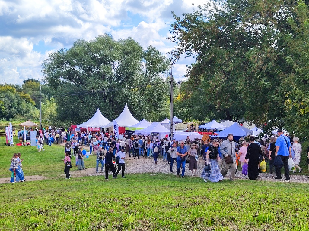 В центре Твери проходит гастрономический фестиваль «Верхневолжье»