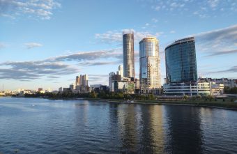 Жители Твери чаще прицениваются к двухкомнатным квартирам, а приобретают однокомнатные квартирам