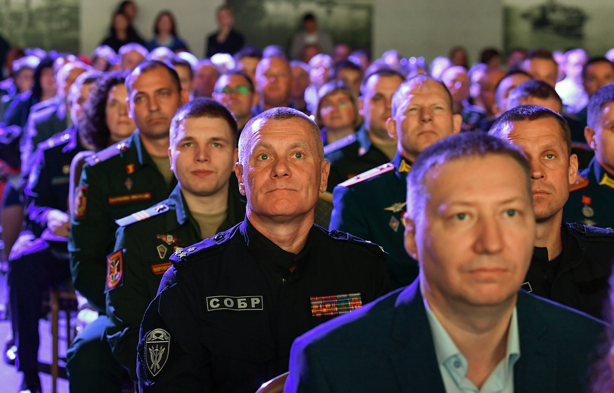 Он сказал, а мы увидели: обращение Виталия Королева в лицах, моментах и эмоциях