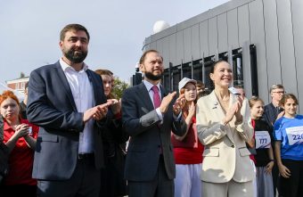 Спринтерские темпы: Виталий Королев открыл новый беговой центр в Твери беговой