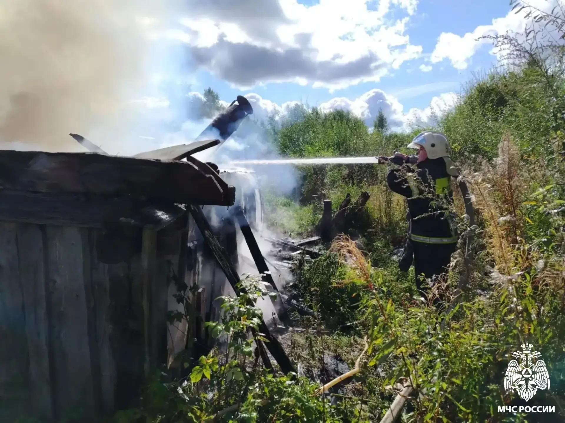 В Тверской области сгорела баня