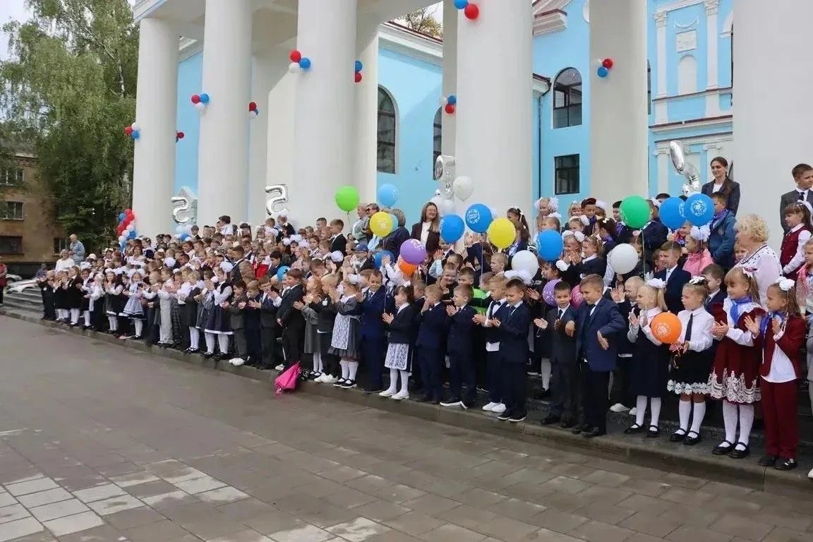 Виталий Королев: Дворец культуры «Шахтёр» в Нелидове преображается на глазах