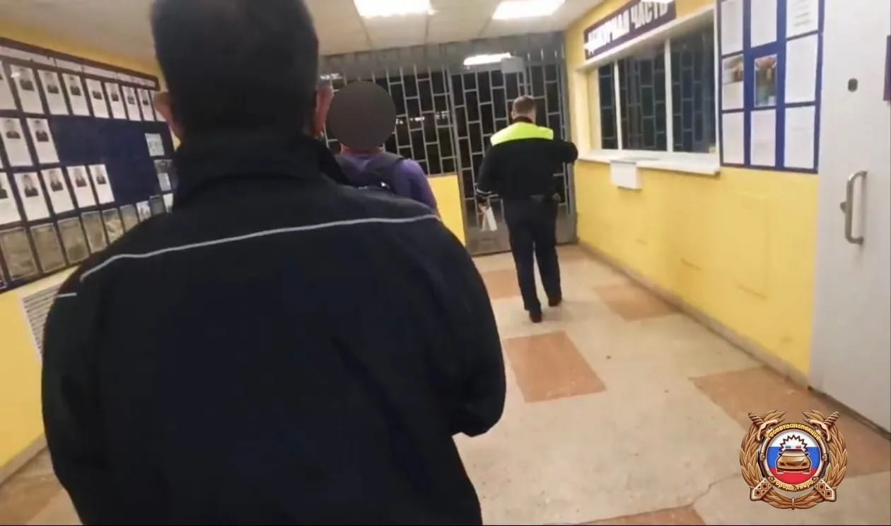 Пьяная 16-летняя девушка на "Мазде" попала в ДТП в Твери