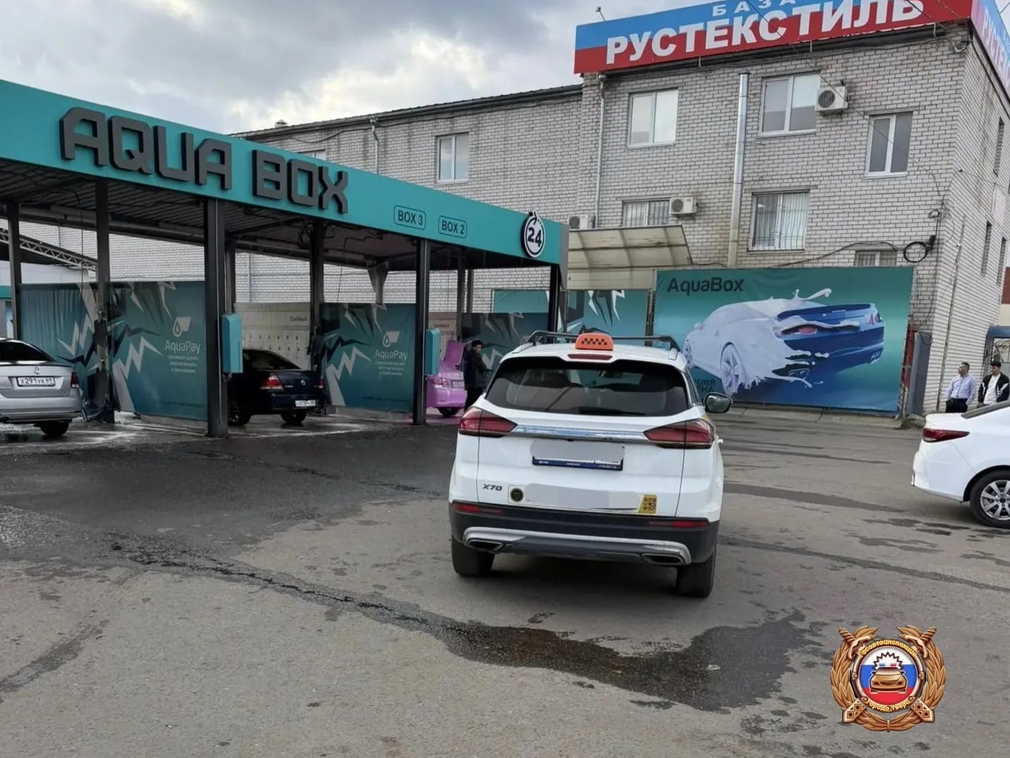 5-летний мальчик попал под колеса машины в Твери