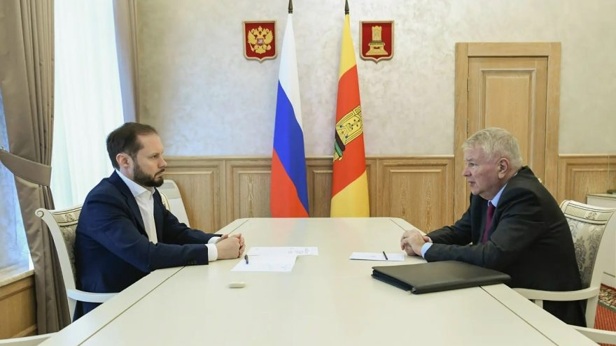 Мешковым