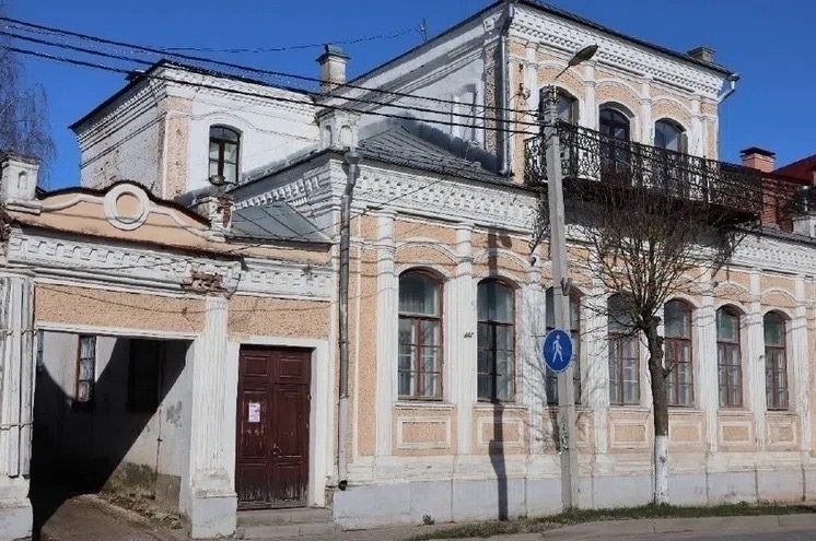 усадьбу